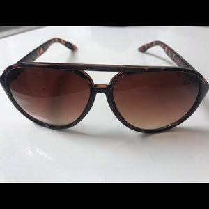 Gucci Aviator Sunglasses